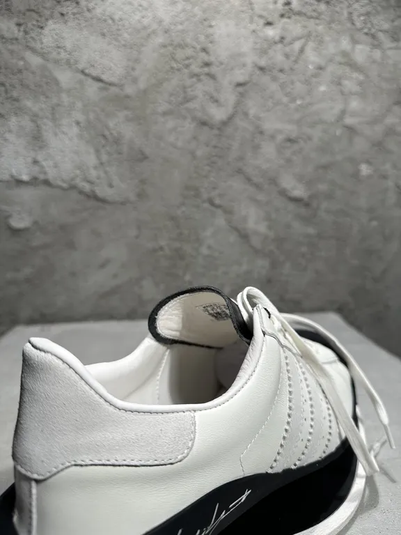 Y3 Shoe 